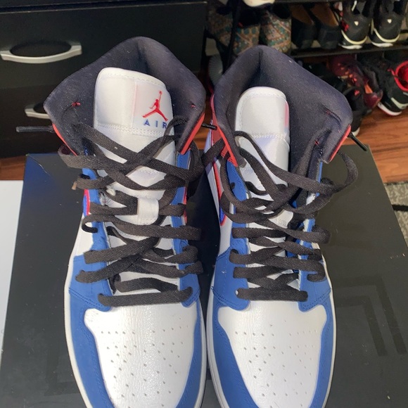 AIR JORDAN 1 MULTICOLORED SWOOSH